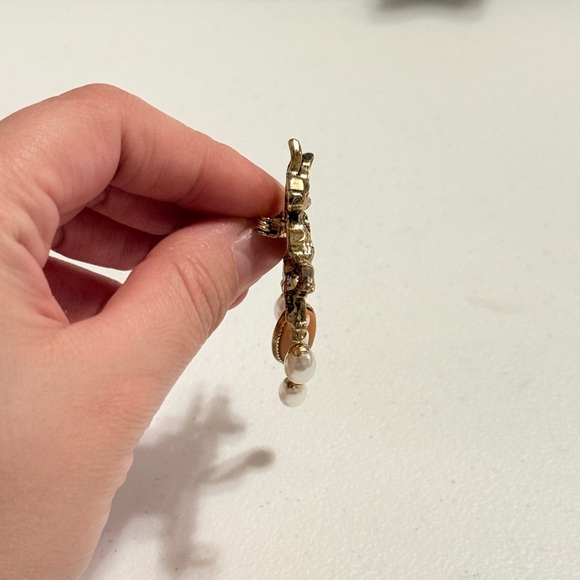 Vintage Gold Rabbit Brooch with Pearls - Picture 5 of 7